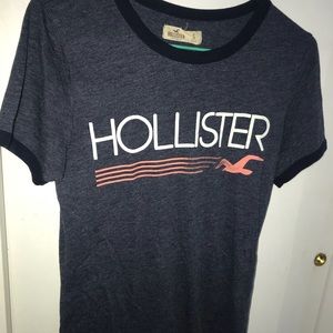 Hollister t-shirt